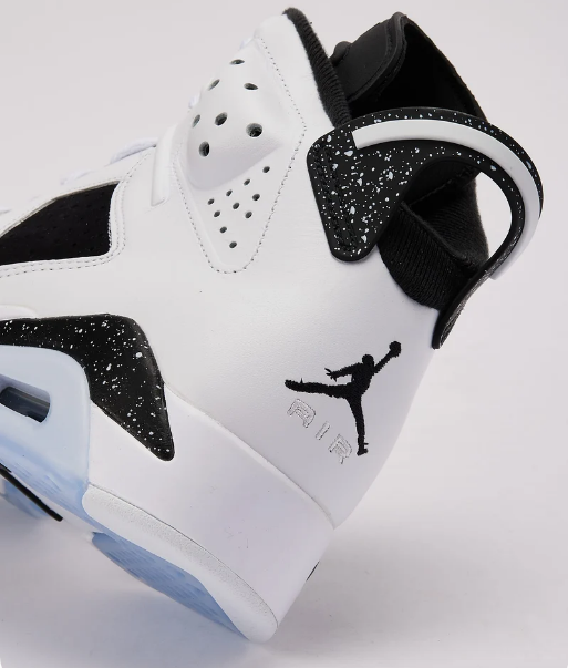 Air Jordan 6 Retro 'Oreo' – White/Black Sneakers