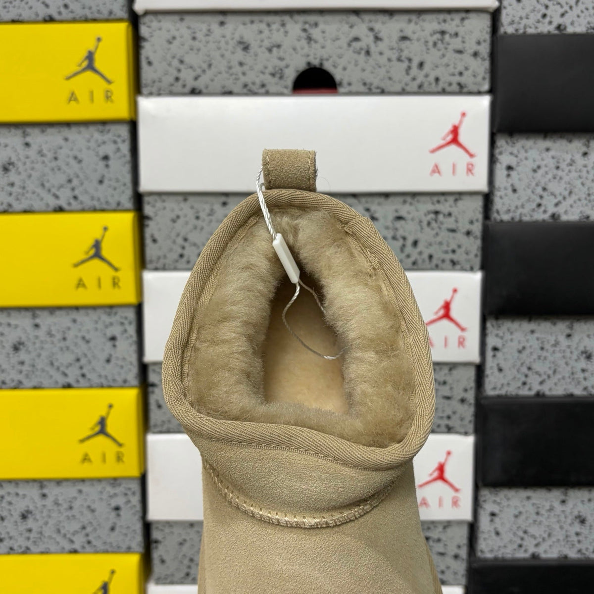 UGG Classic Ultra Mini Platform Boot – Suede Ankle Boot with Shearling Lining, Cross-Strap Lace Closure & Chunky Tonal SugarSole Platform in Sand