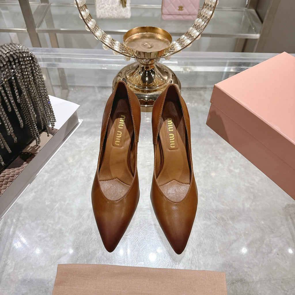 Miu Miu Pointed Toe Classic Pumps – Spring 2026 Collection