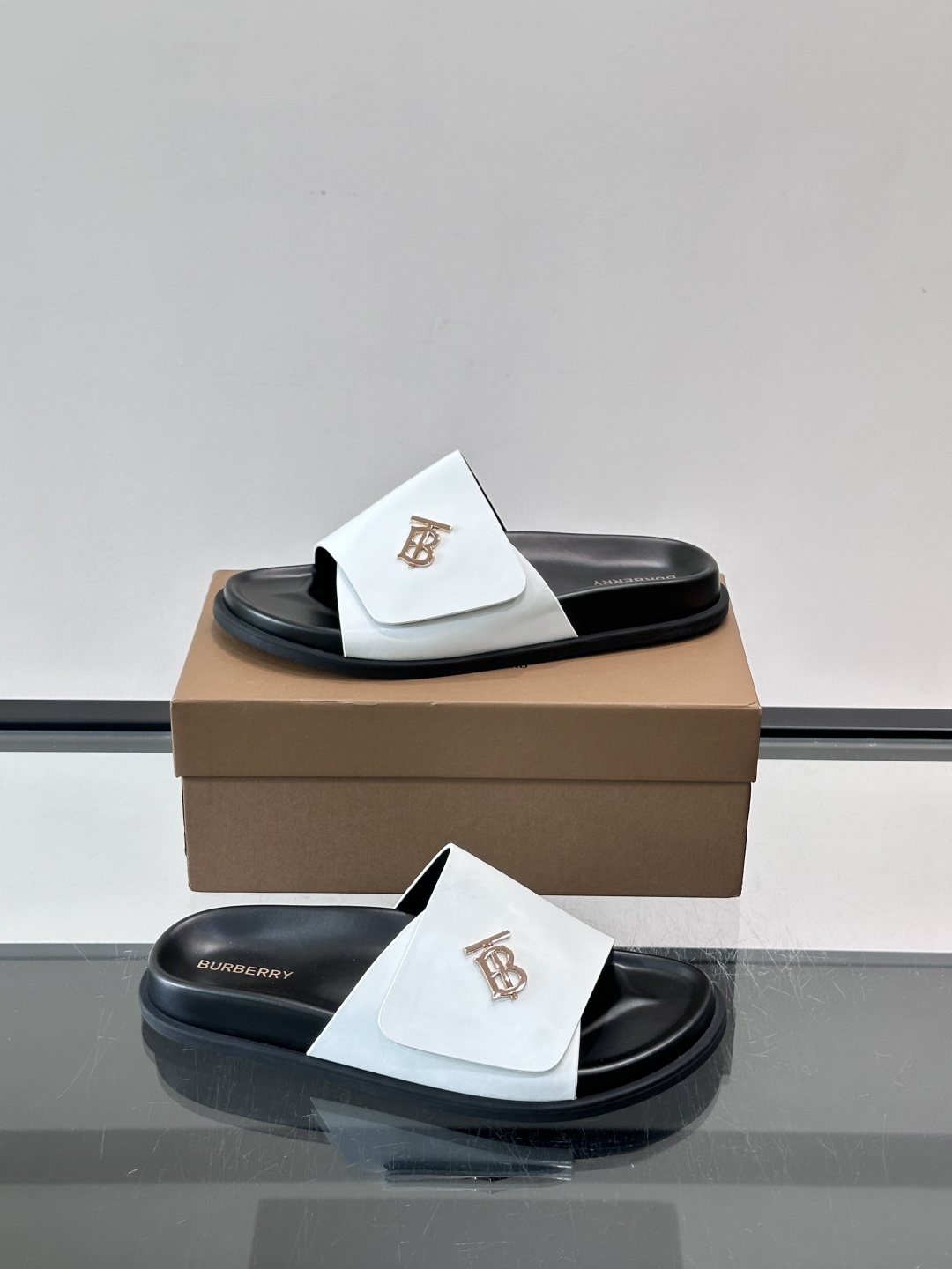 Burberry Men’s White Leather Logo Slide Sandals
