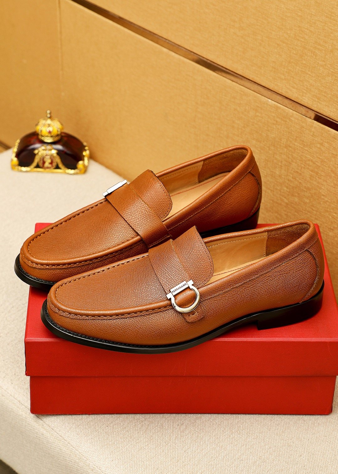 Ferragamo Buckle Leather Loafers