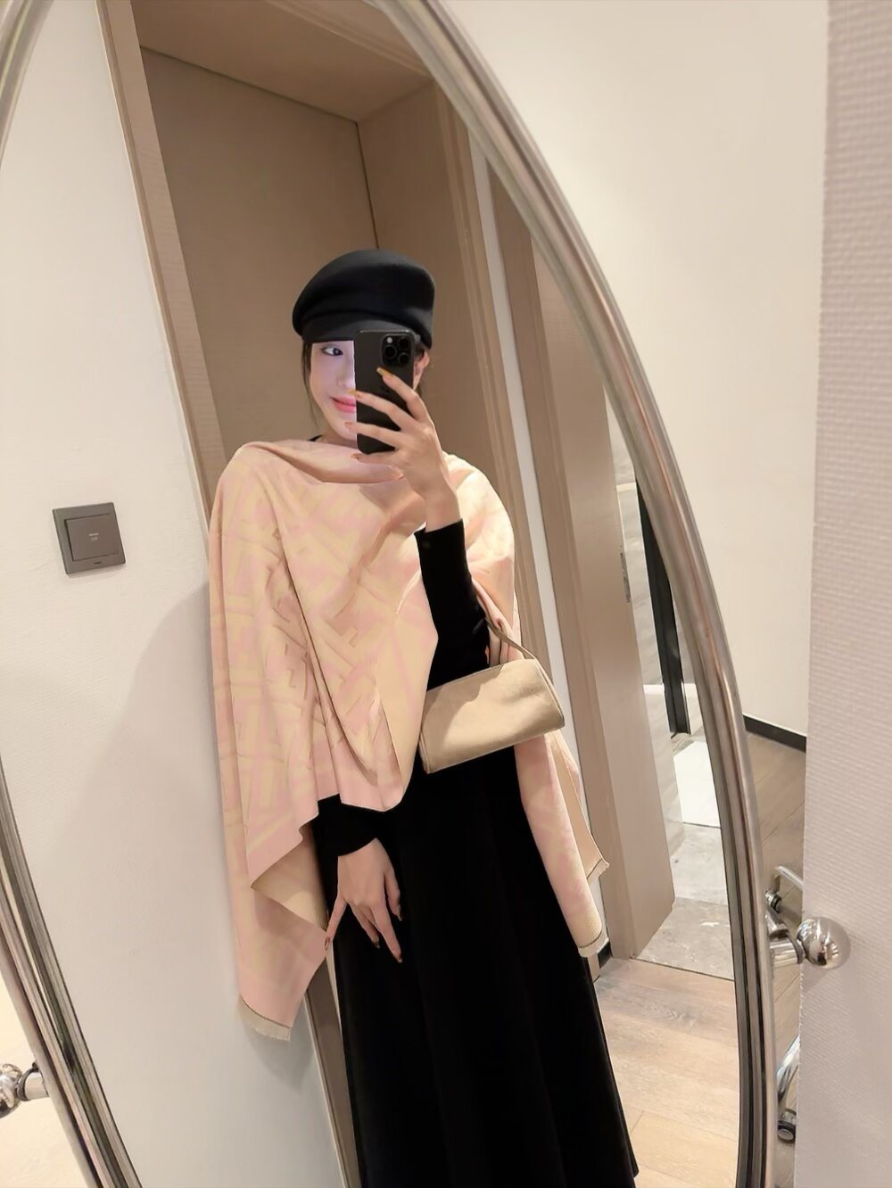 FENDI Black & Beige Monogram Scarf