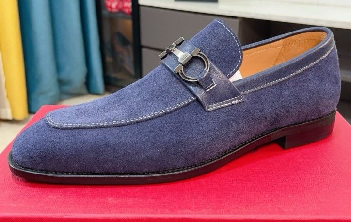 Ferragamo Men's Bit Loafers - Apron Toe With Contrast Stitching